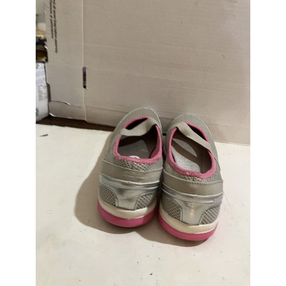 U.S. Polo Assn. Women's size 10 Gray Mesh Memory Foam Mary Jane Flats shoes - Picture 4 of 8